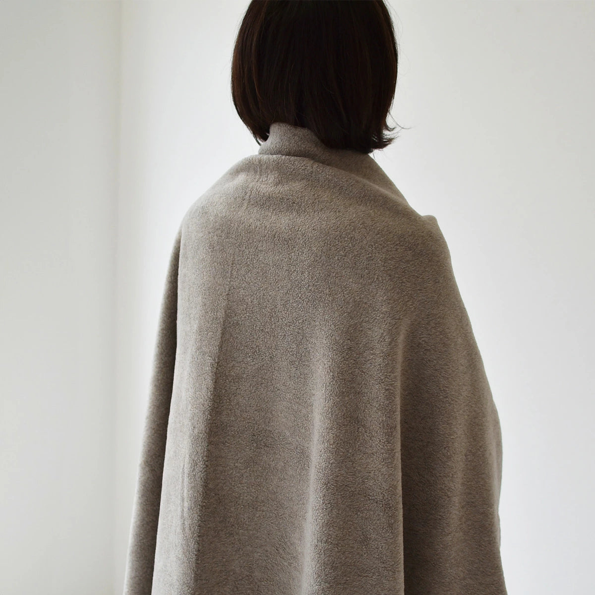 メルトンフリース ハーフケット 95×145cm 日本製 あったか ふわふわ上質でなめらか 軽量ながら肉厚なランケット 腰巻やひざ掛けにも